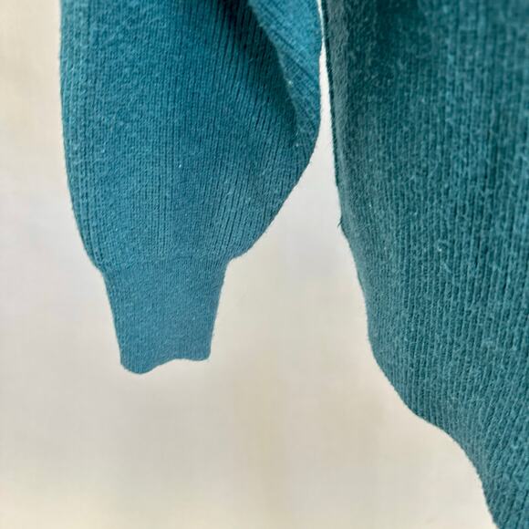 Free People Softly Structured Turtleneck Sweater Tunic in Turquoise size small - Picture 11 of 16